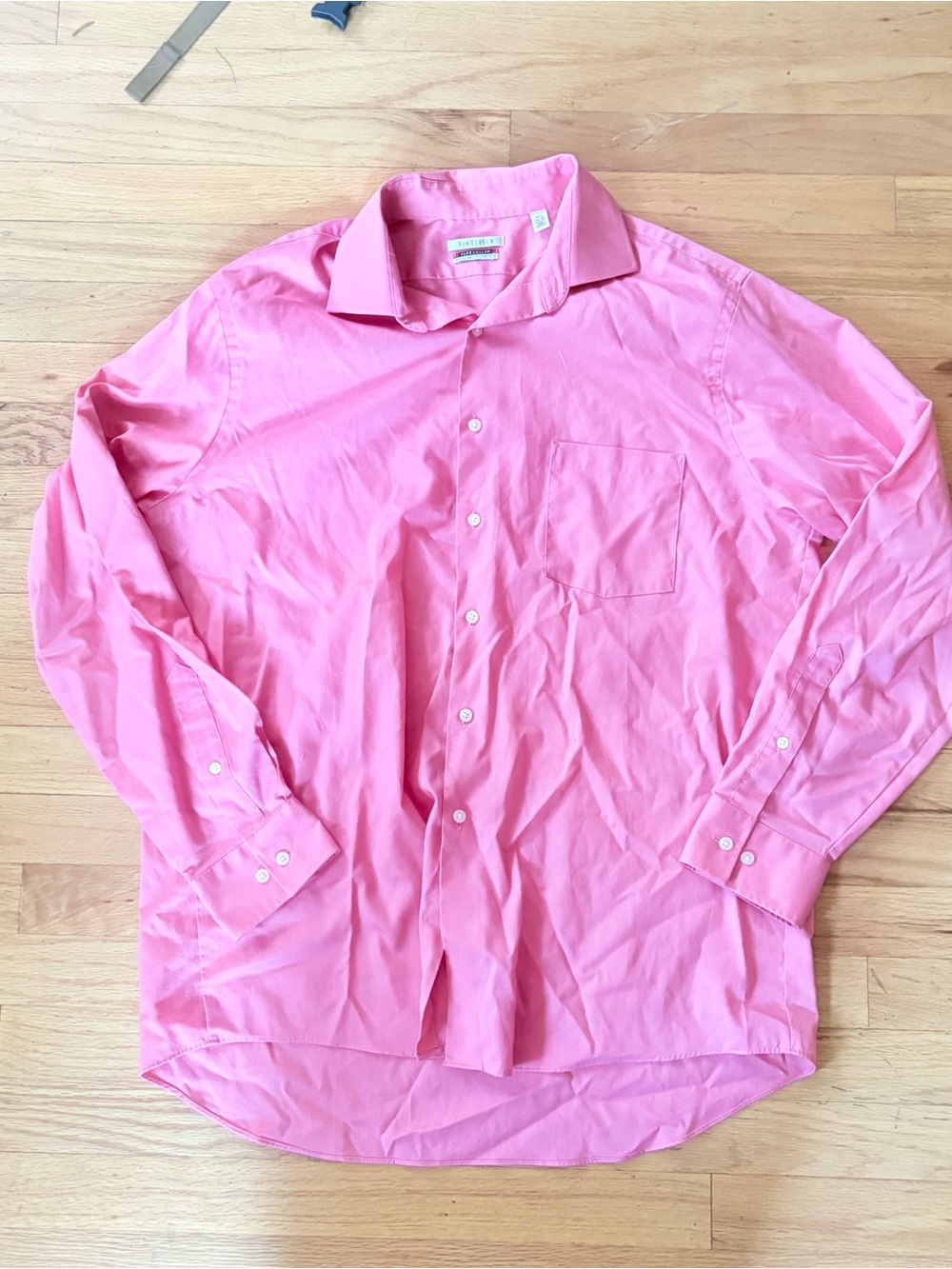 Van Heusen Men's Pink Long-Sleeve Dress Shirt